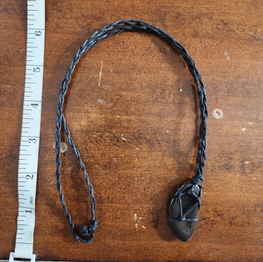Shale Necklaces - Picture 2 of 2